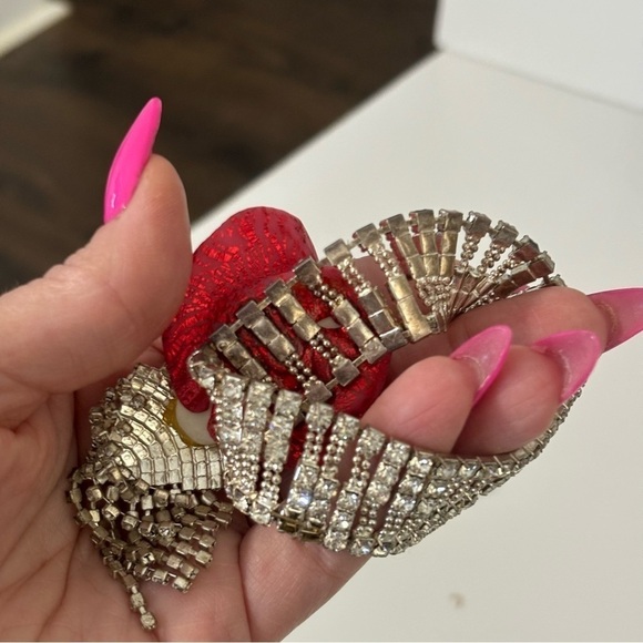 Red hast porcelain face stretch bracelet with rhinestones - Picture 8 of 8